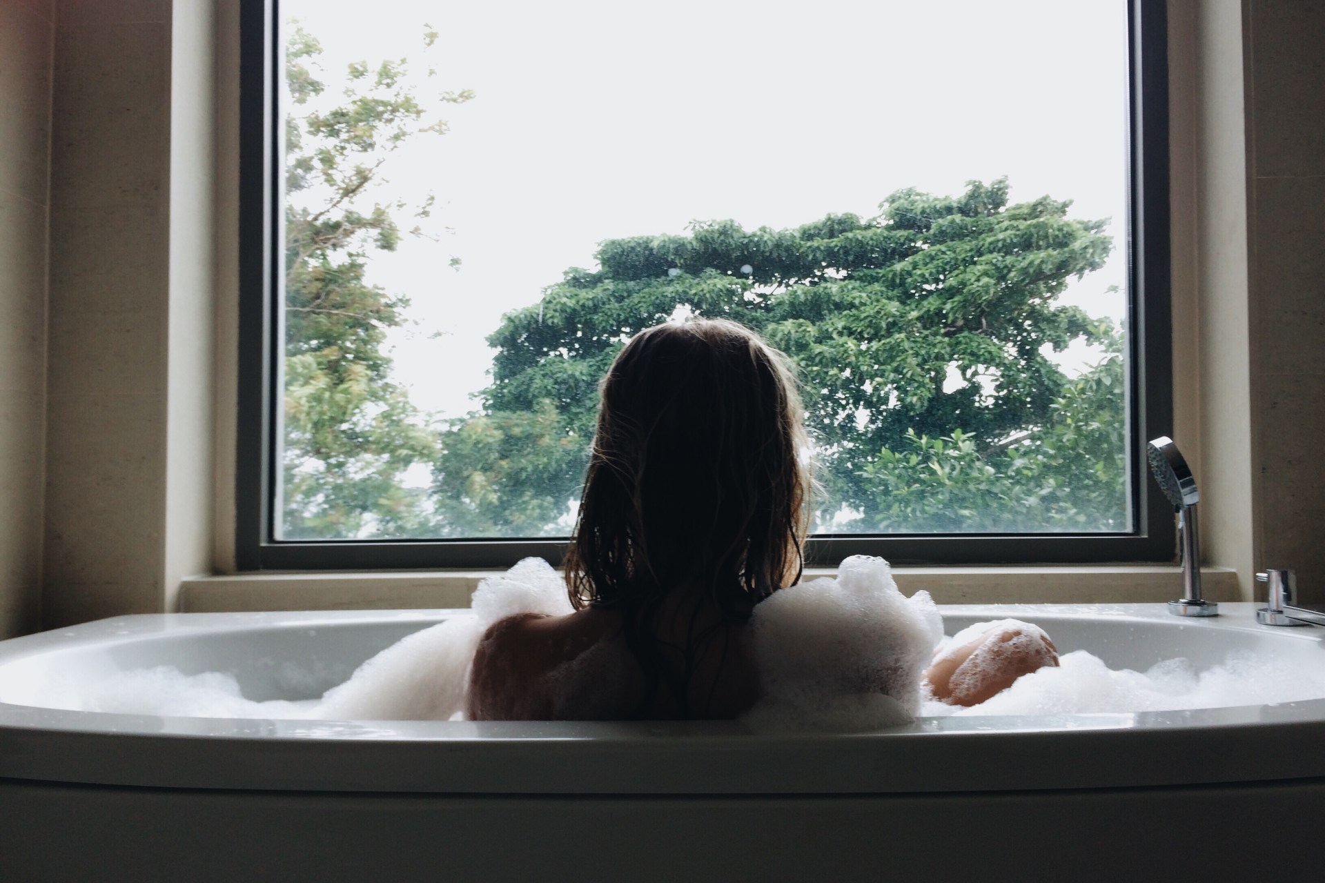 16 Things People Don't Realize You're Doing Because You Haven't Mastered Loving Yourself Quite Yet