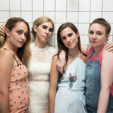 The ‘Girls’ Goodbye Tour Mourns The Loss Of Intense Female Friendships In Adulthood