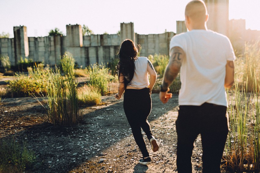 12 Uncomfortable Signs You’ve Finally Found The Right Girl