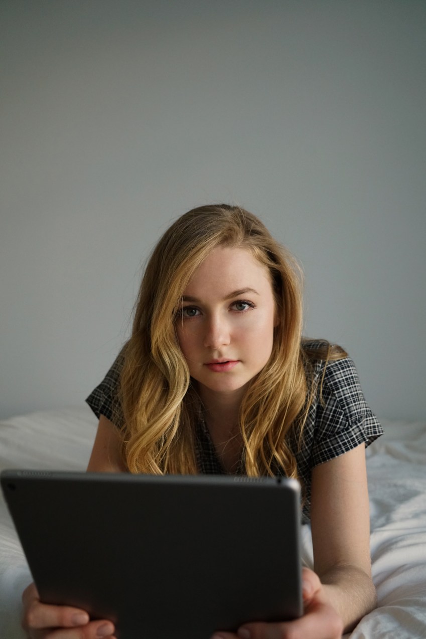 5 Struggles Only Highly Intelligent Girls Suffer From