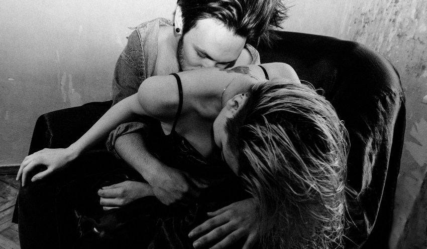 Date Someone Who Makes You Feel Comfortable From Day One