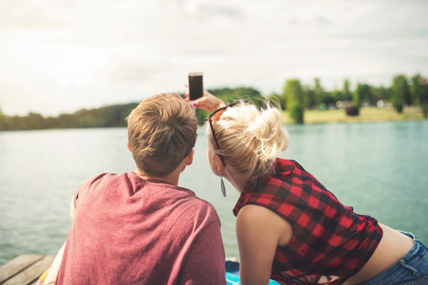 How I Met My Boyfriend On Tinder (And Why I’m Not Ashamed)