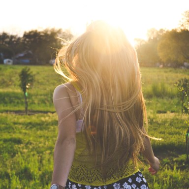 9 Uplifting Truths To Remember When You Feel Your Life Is Falling Apart