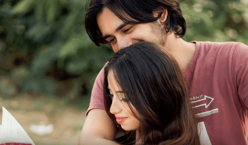 12 People Share The Small, Ordinary Ways Their Partners Make Them Happy (Without Even Realizing It)