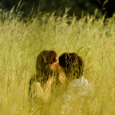 What Your Summer Fling Will Be Like According To Your Zodiac Sign