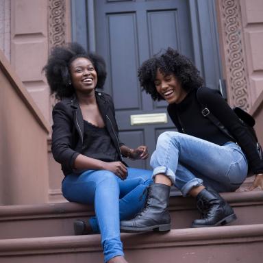 How Emotionally Intelligent Girls Handle Waiting For Love Differently