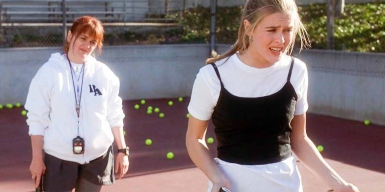 15 Things Only Girls Who Lack Any Athletic Ability Will Understand