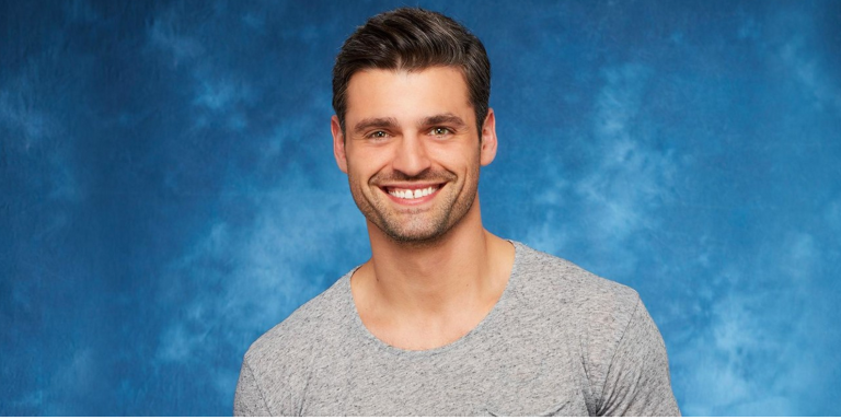 Literally Just 19 Photos Of Peter From ‘The Bachelorette’ Looking Hot As Hell