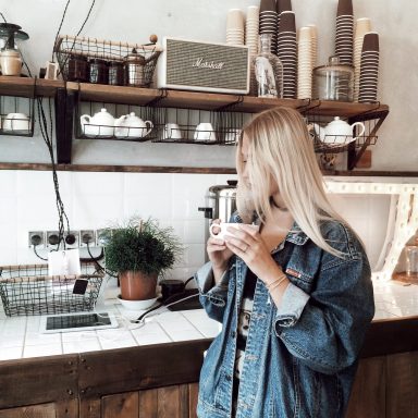 10 Uncomfortable Signs You're Actually Becoming The Person You're Supposed To Be