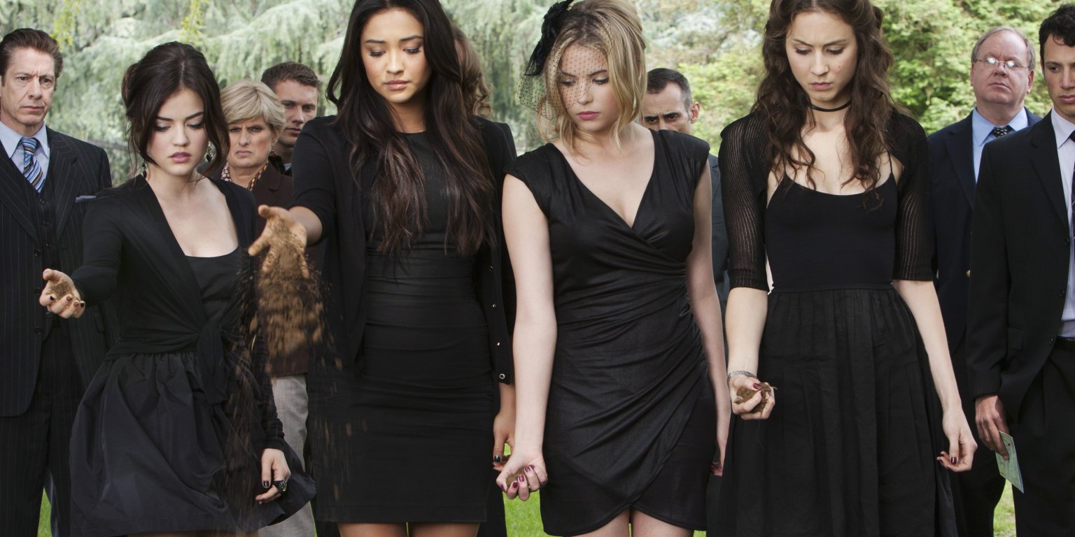 Pretty Little Liars: Zodiac Signs Of Every Main Character