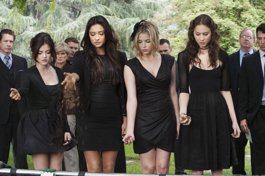This Is The Pretty Little Liars Character You Are, Based On Your Zodiac Sign