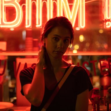 Here’s The Brutally Honest Truth Behind Why You’re So Anxious This Year