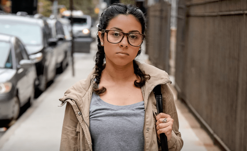 10 Everyday Struggles For People Who Are ‘Socially Selective’