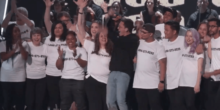 7 Emotional Moments From The 2017 VMAs To Remind Us We Are Never Alone