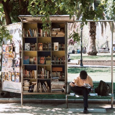 The Reading List That Will Help You Create A New Lifestyle That Lasts