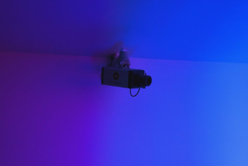25 Surveillance Workers On The Creepiest Thing They’ve Ever Caught On Video
