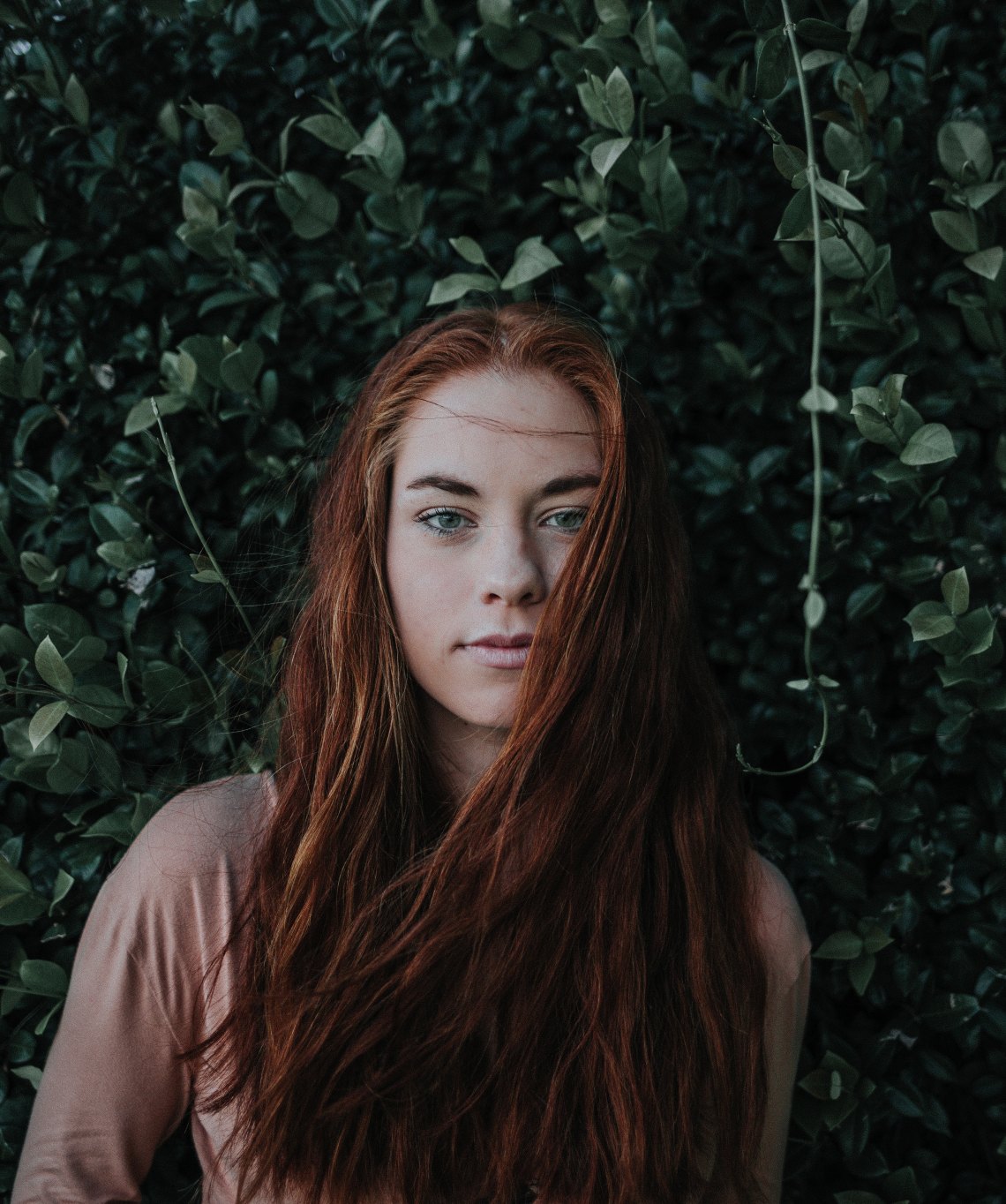 girl looking for a rebound