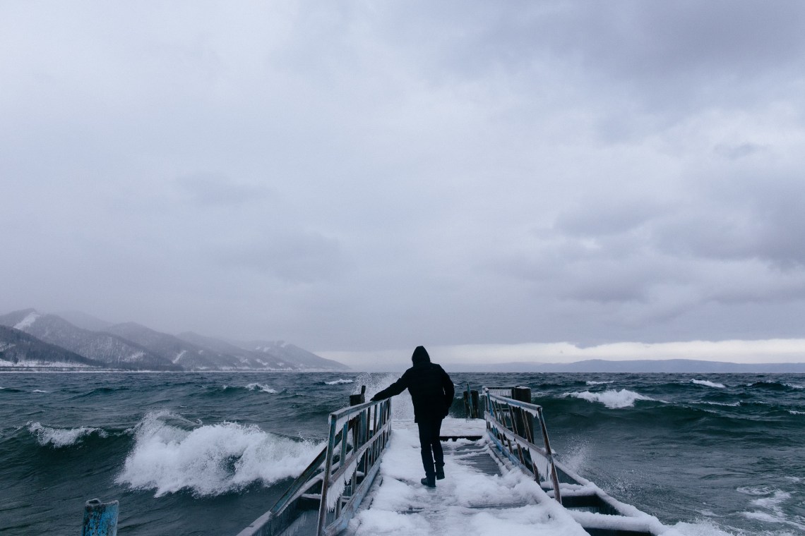 Man walks across Russian Lake Baikal while traveling because he is an intelligent individual
