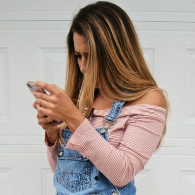 Your World Would Be So Much Calmer Without Your Cell Phone