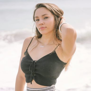 Girl in her 20s