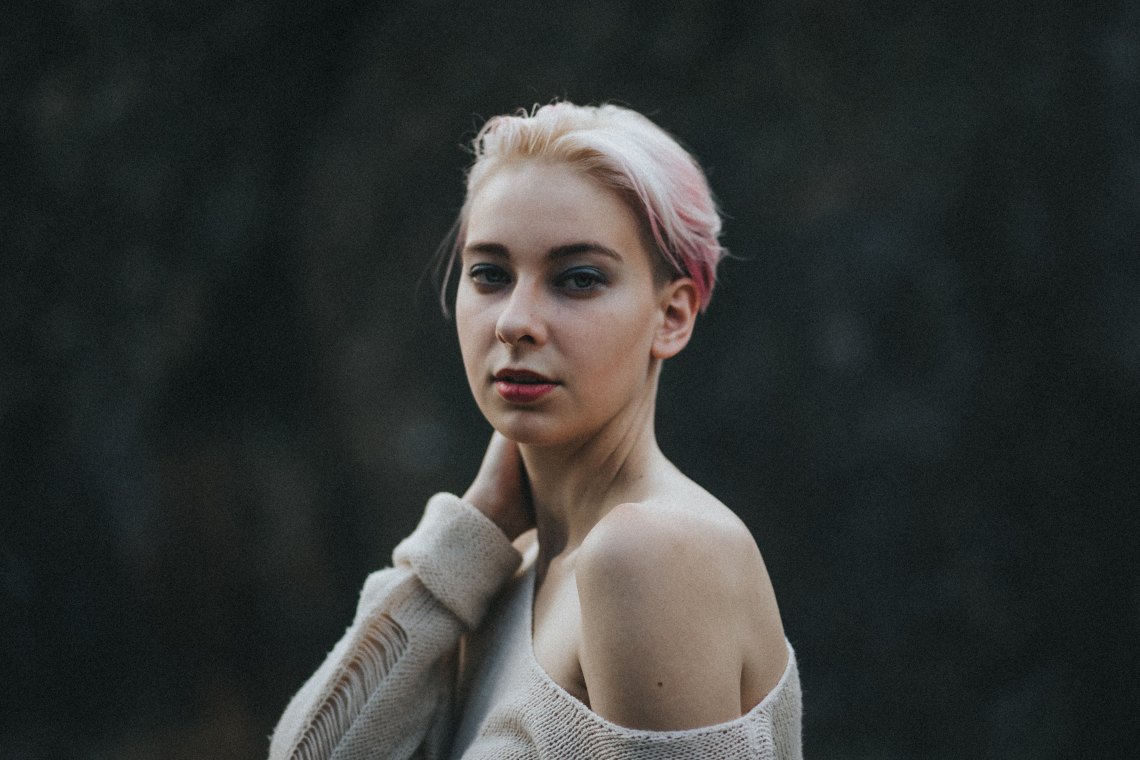 woman with pink hair