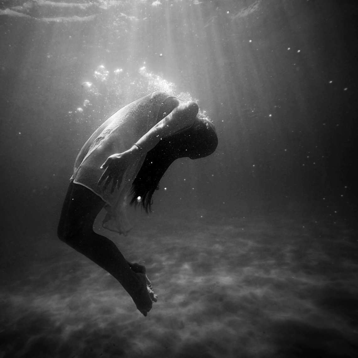 girl with depression