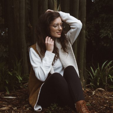 girl in glasses