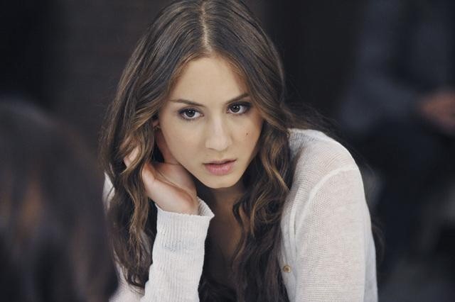 Pretty Little Liars: Zodiac Signs Of Every Main Character