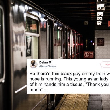 This Woman Live-Tweeted About Strangers Falling In Love On A Train And It’s Straight Out Of A Romance Novel