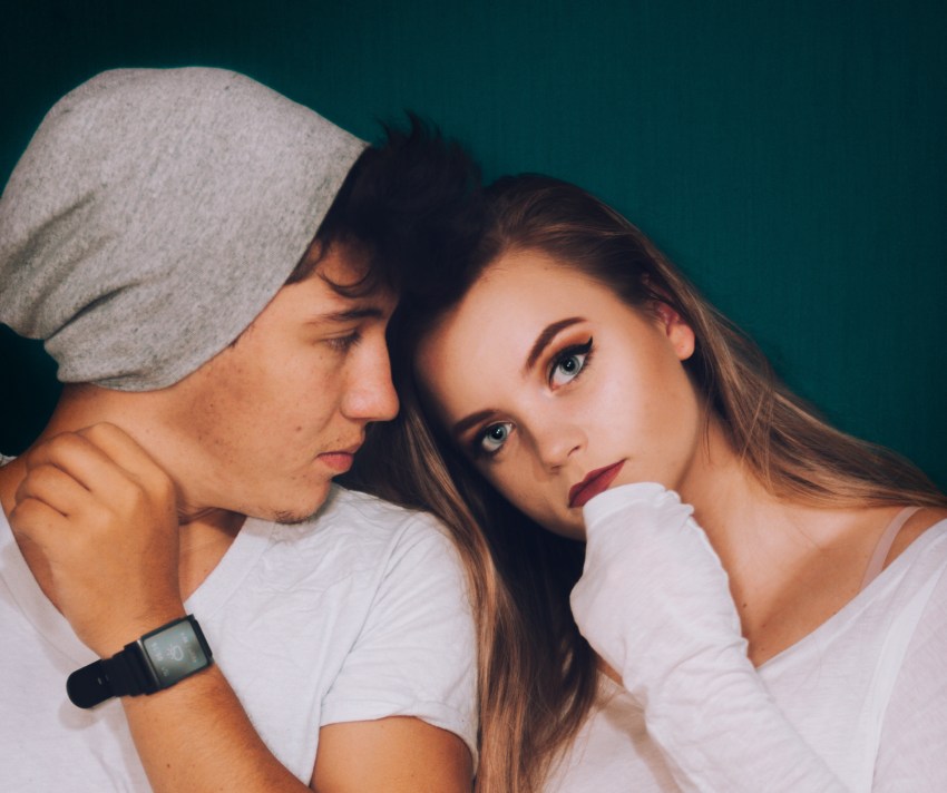 6 Mistakes You Don’t Realize You’re Making Because You’re Letting Your Heart Control Your Head