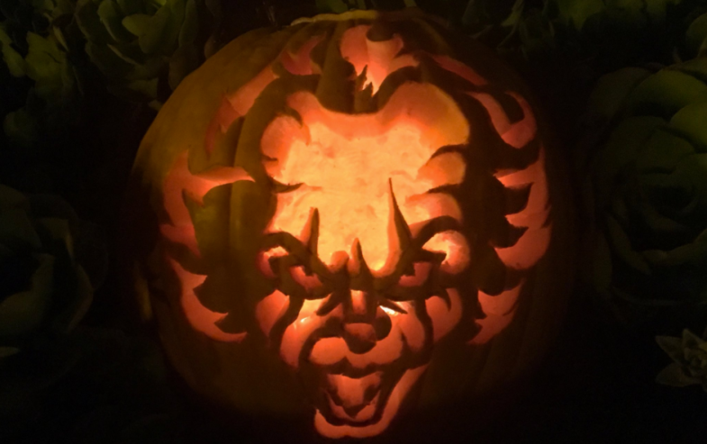 Pennywise Pumpking Jack-O-Lantern For Halloween