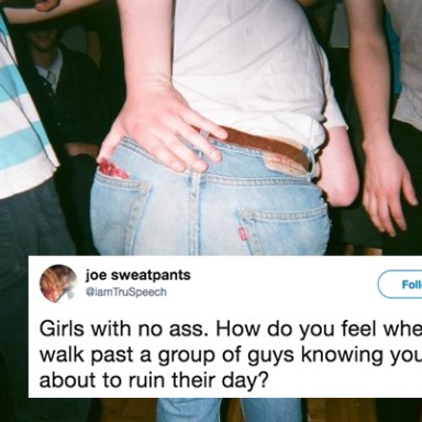 Girl shows her butt and dude complains about small butts on twitter