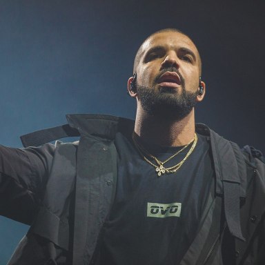 Drake Threatened A Fan Who Wouldn’t Stop Groping Women At His Concert And We’re All In Love With Him Now