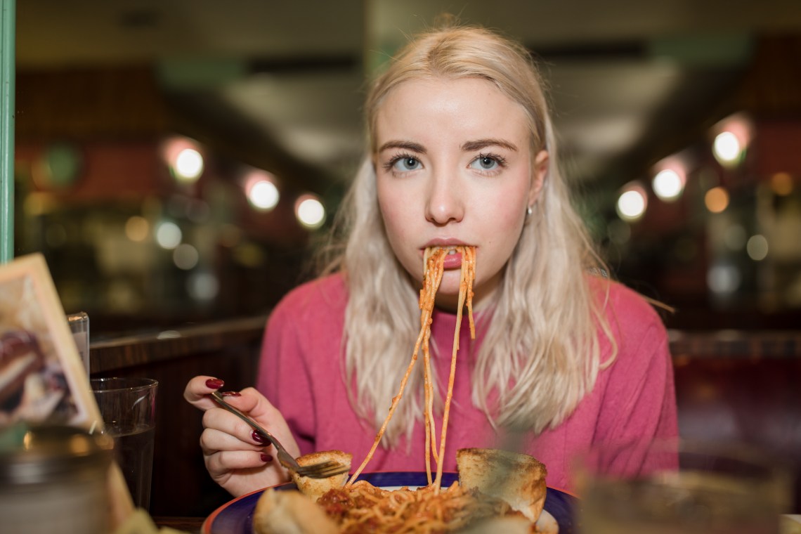 This Is The Type Of Pasta And Alcohol You Should Consume, Based On Your Breakup