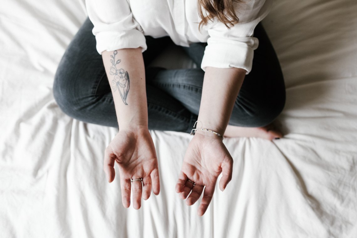 5 Things Your Friend Who Lives With An Invisible Illness Wants You To Know