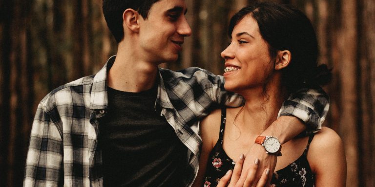 5 Characteristics Of A Man Who Can Love A Strong Woman The Way She Deserves