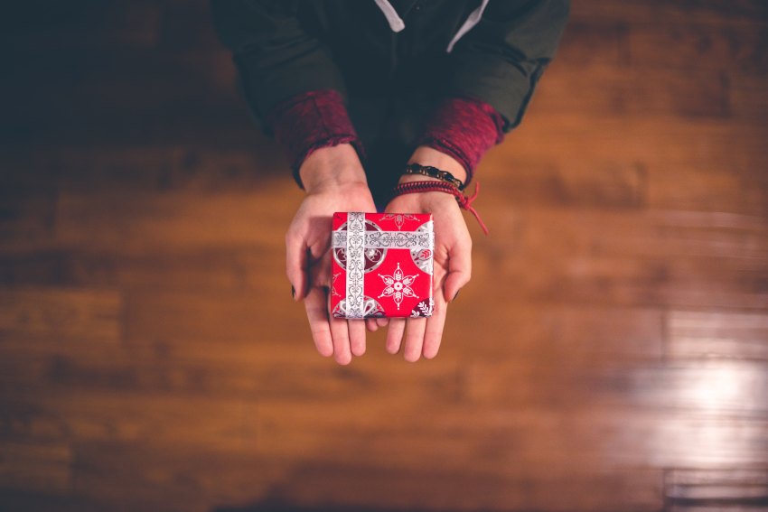 34 ‘Fuck You’ Christmas Gift Ideas For The People You Really Don’t Want To Shop For