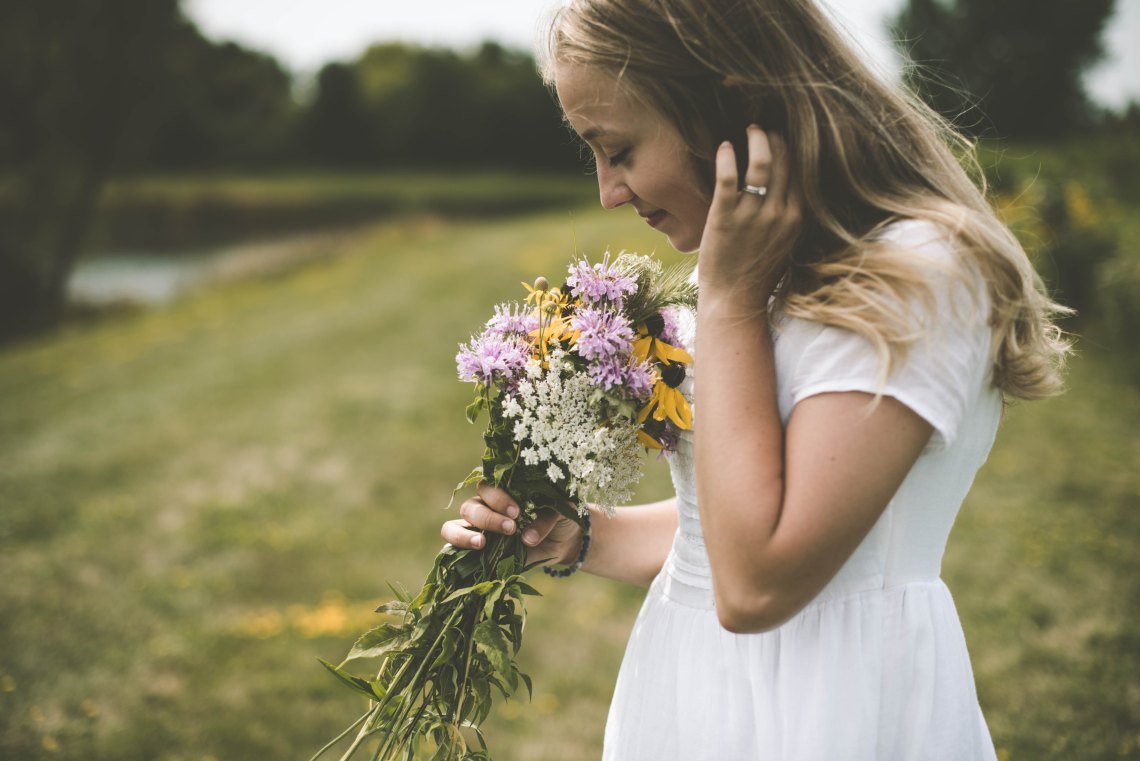 girl with flowers