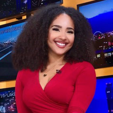 This Reporter Clapped Back At A Sexist Body Shamer Who Went On Facebook To Complain About Her Size