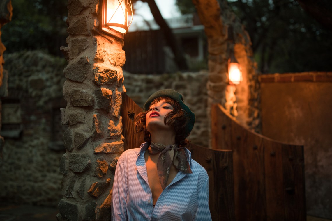 woman standing looking free