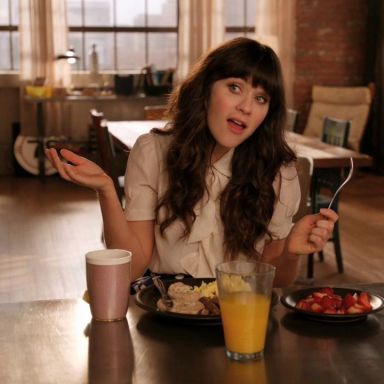 jessica day eating breakfast