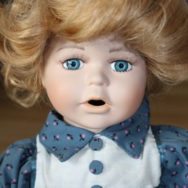 The Creepiest Shit Started Happening After I Bought My First American Girl Doll