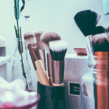 Science Says Your Beauty Routine Can Be As Beneficial For Your Brain As It Is For Your Skin