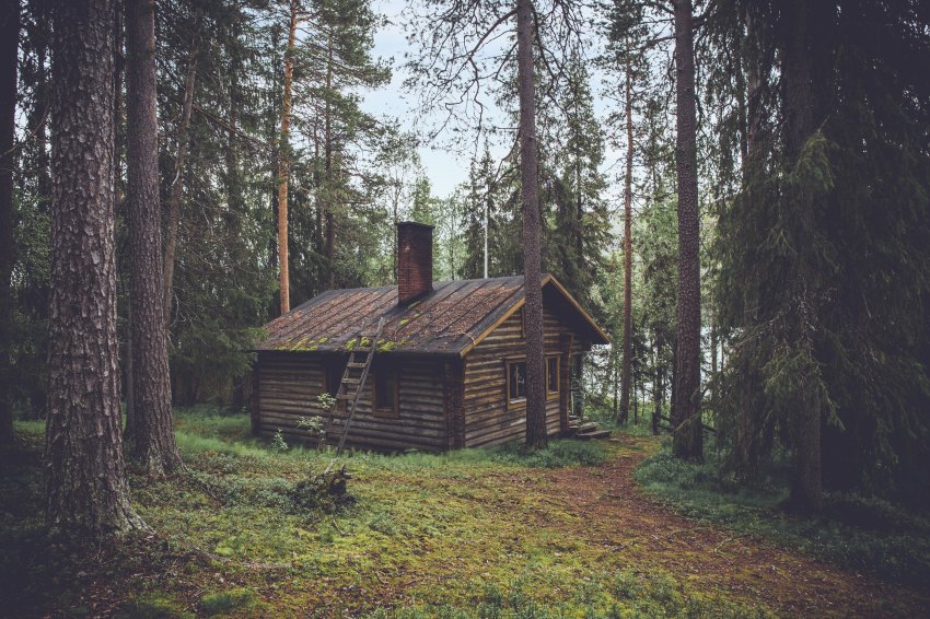25 People Talk About The Brutal Incidents In Their Small, Quiet Towns