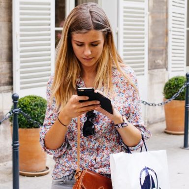 A girl texting him