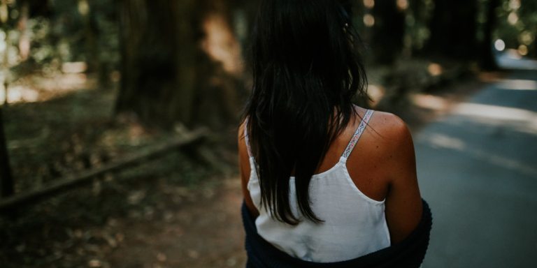 5 Ways You Need To Stop Holding Onto Your Ex If You Want To Move On