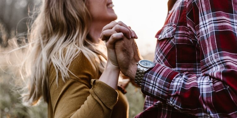 6 Signs You’re Actually In A Healthy Relationship