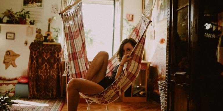 If You’re A Woman Who’s Living Solo, Read This