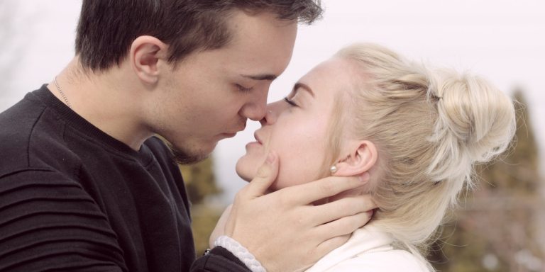 5 Hard-Hitting Questions To Ask Yourself Before Getting In A Serious Relationship