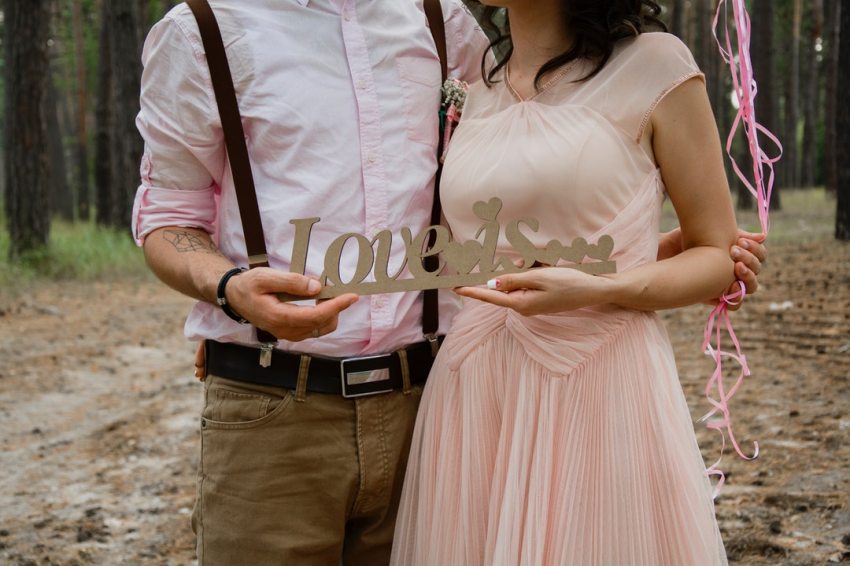 Why We’re Obsessed With Romantic Love And Why It’s Dangerous